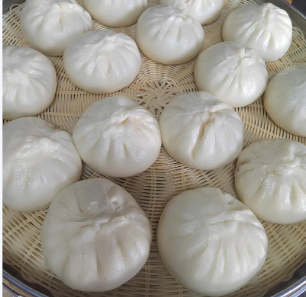 梅干菜扣肉包